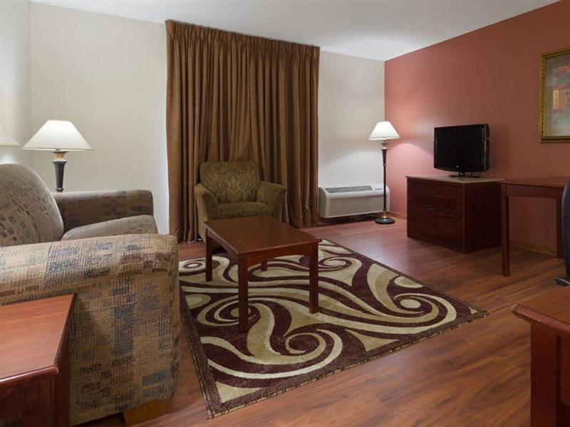 Chicago Club Inn & Suite Oakbrook Terrace Eksteriør billede