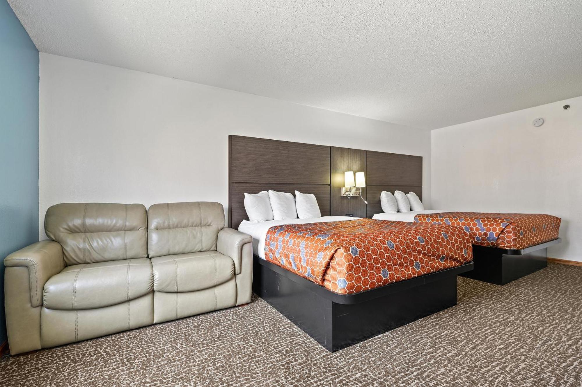 Chicago Club Inn & Suite Oakbrook Terrace Værelse billede