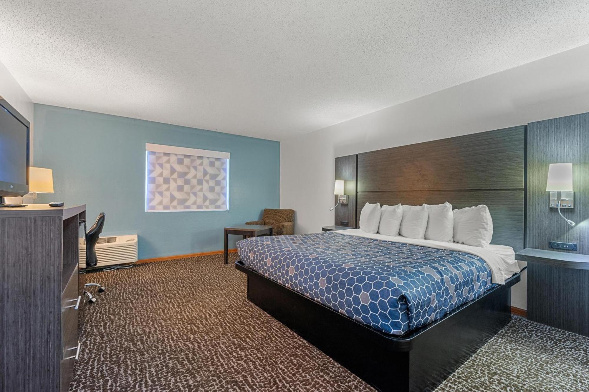 Chicago Club Inn & Suite Oakbrook Terrace Værelse billede